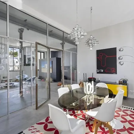 Ferienhaus Charming Parisian With A Stunning Terrace Paris